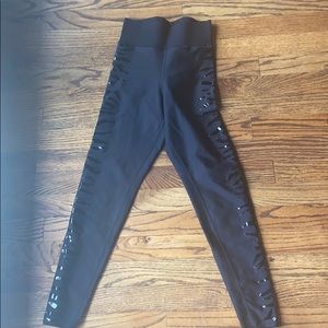 Black Ultracor brand legging size xs